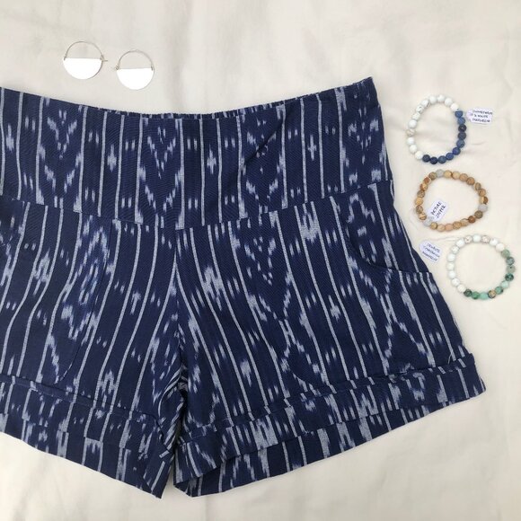 Fair Trade Real Ikat 100% Cotton Breathable Navy Cuffed Shorts M Passion Lilie - Picture 8 of 8